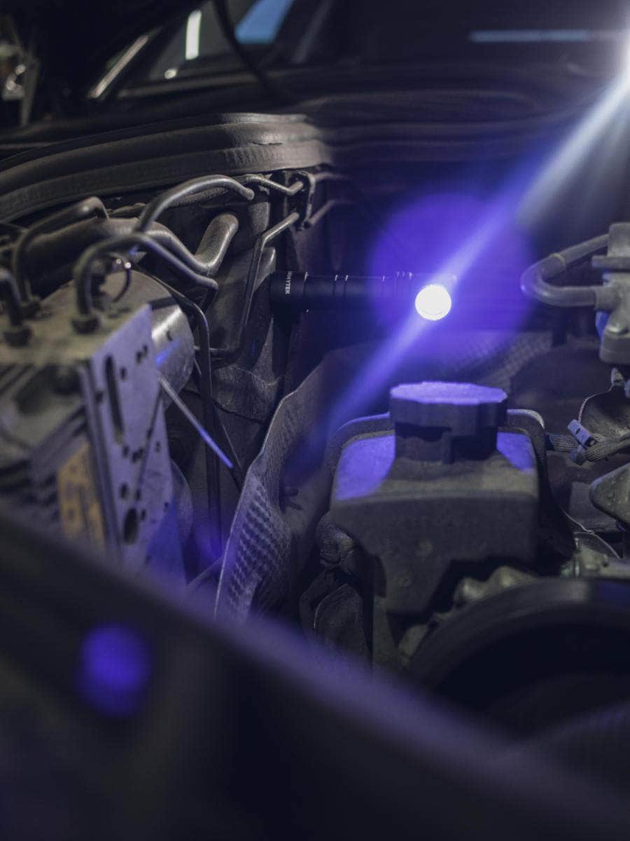 Armytek Wizard C2 WUV Magnet USB - Image 15