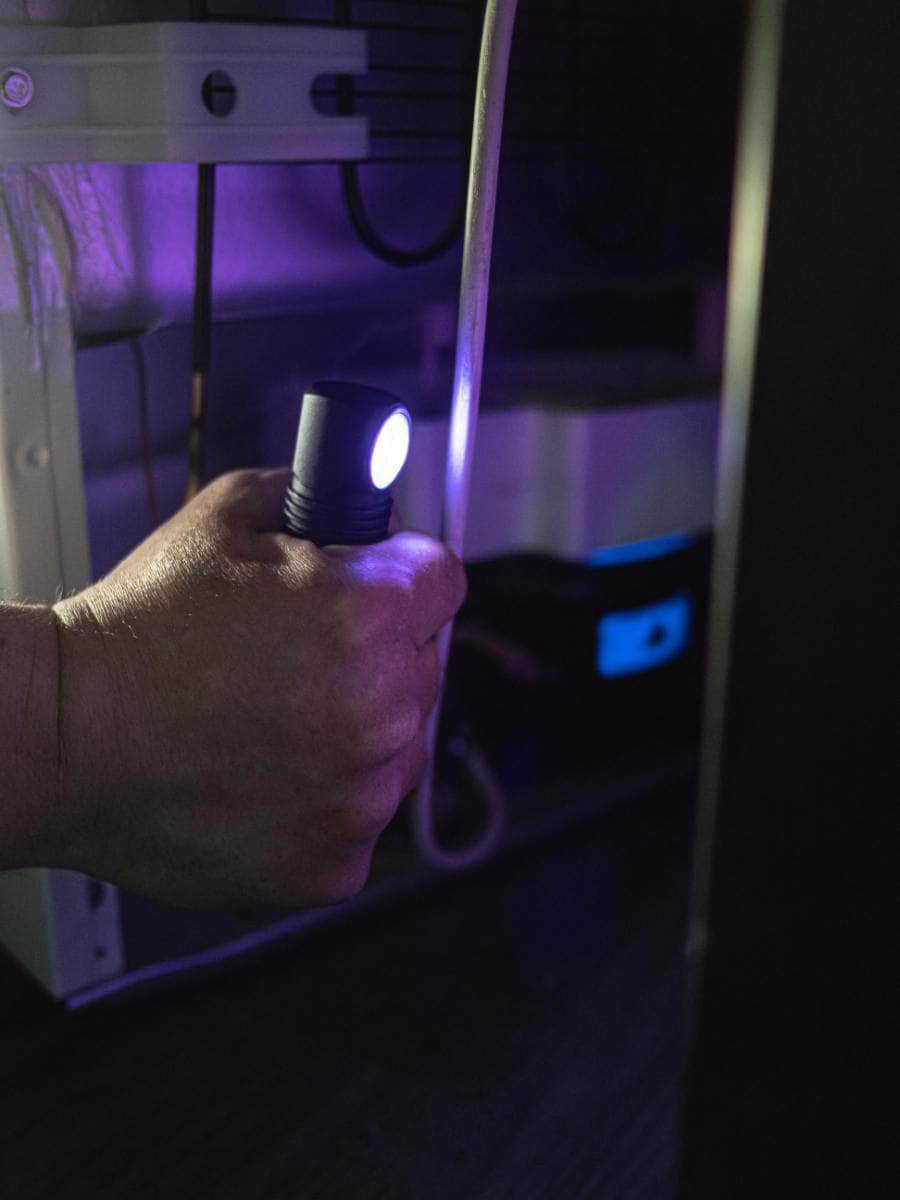 Armytek Wizard C2 WUV Magnet USB - Image 6