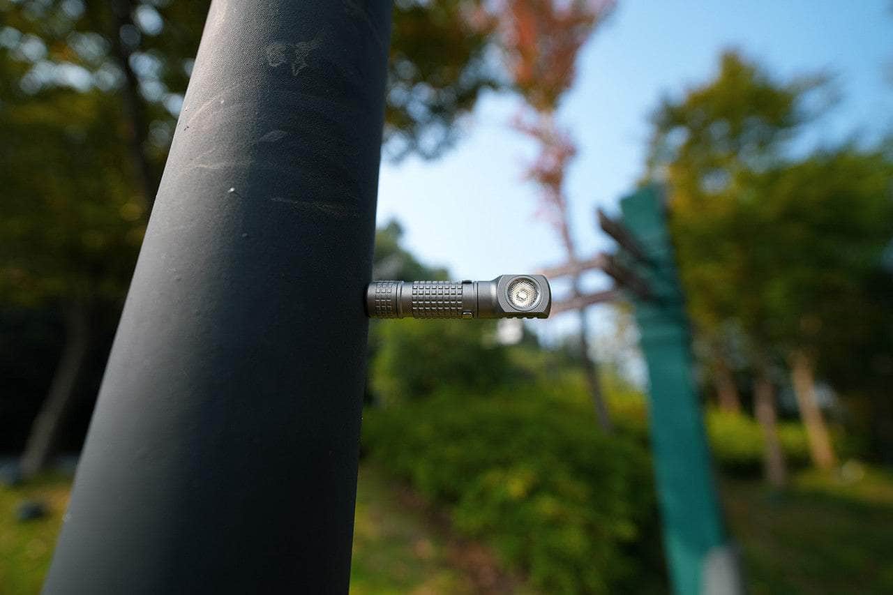 Manker E02 III - Titanium - Image 5