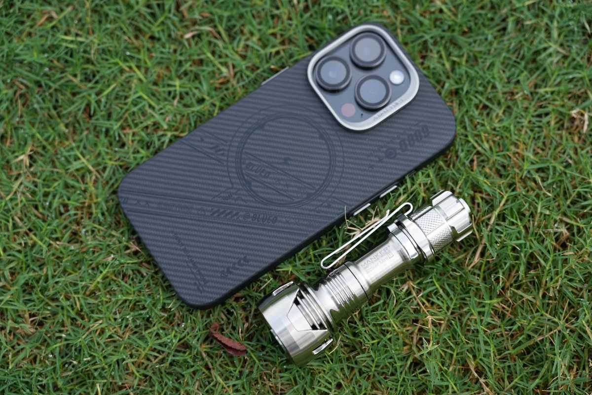 Manker Striker Mini Titanium EDC Flashlight - Image 11